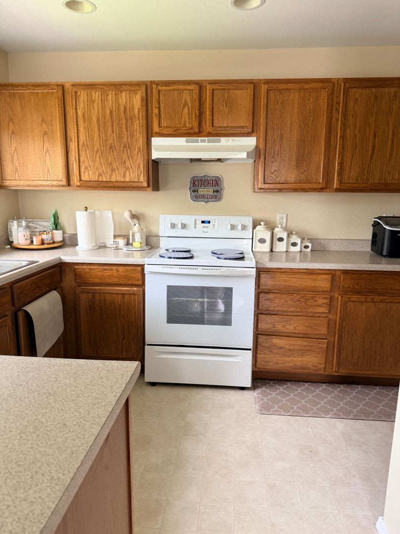 Fantastic west end condo – photo 5