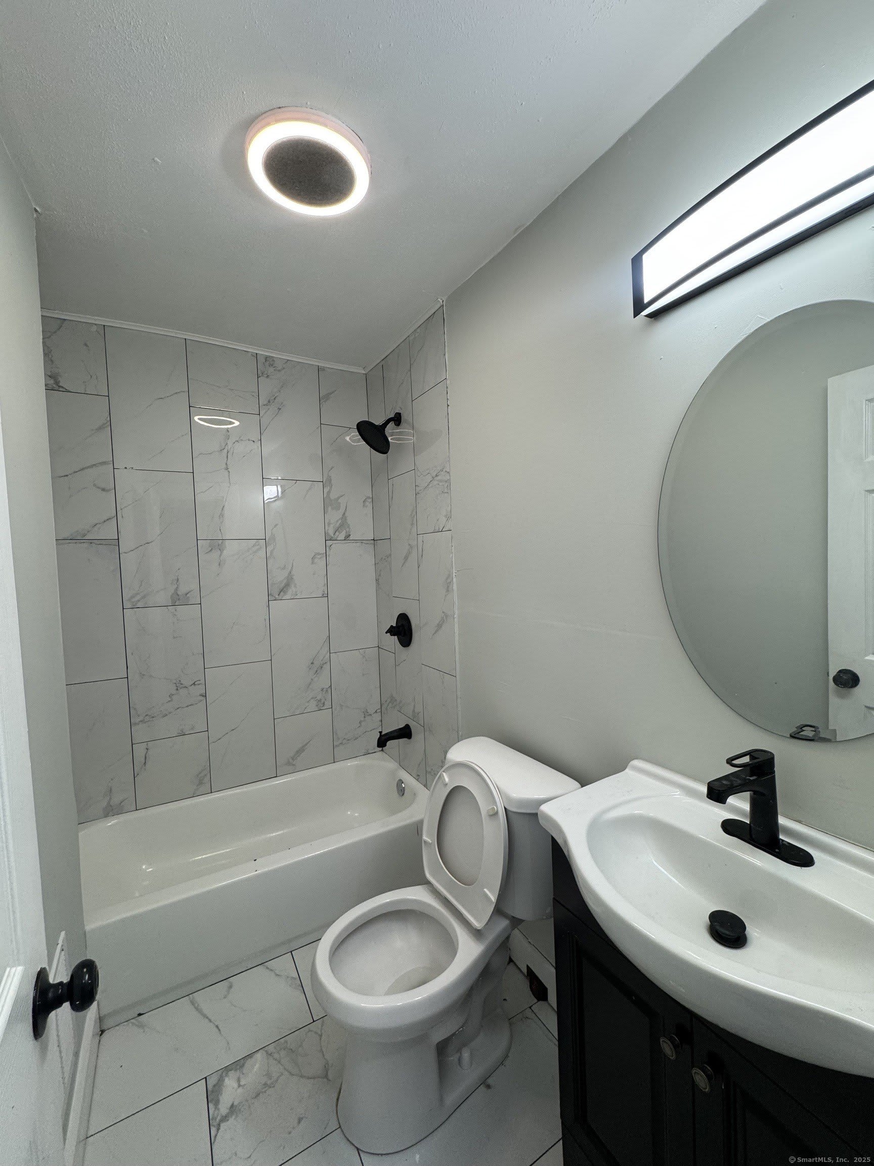 648 Ferry Street – photo 4