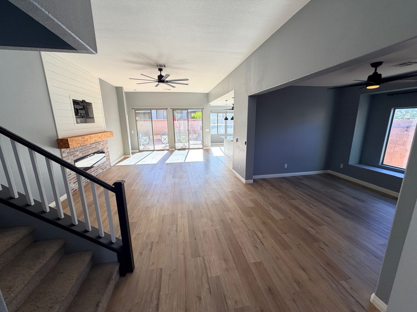 Three Bedroom Single Story in North Las Vegas! – photo 3