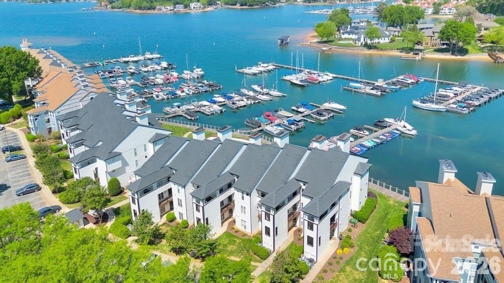 18755 Vineyard Point Lane – photo 1