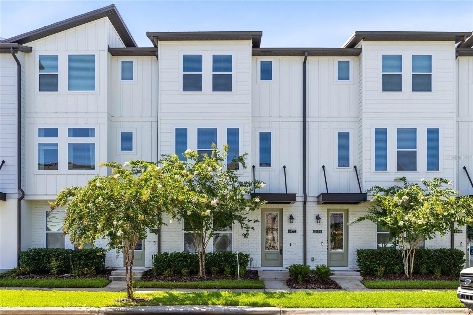 8472 SPERRY Street – photo 1