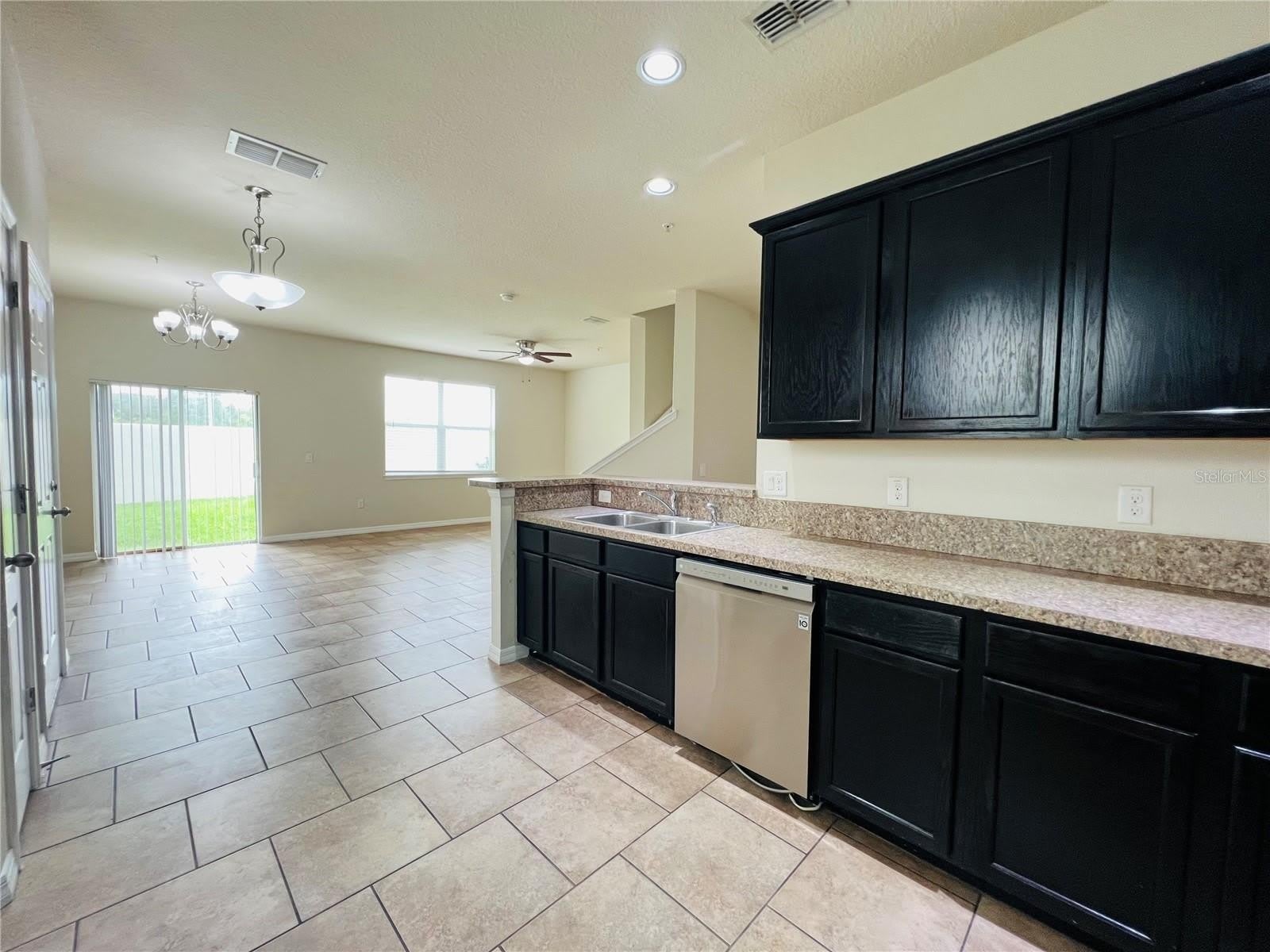 6570 S GOLDENROD Road – photo 5