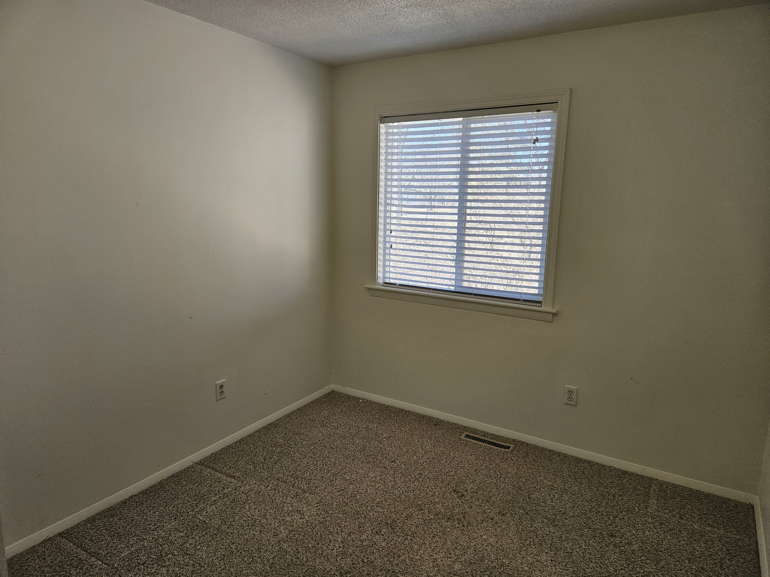 614 South Mill Street – photo 5
