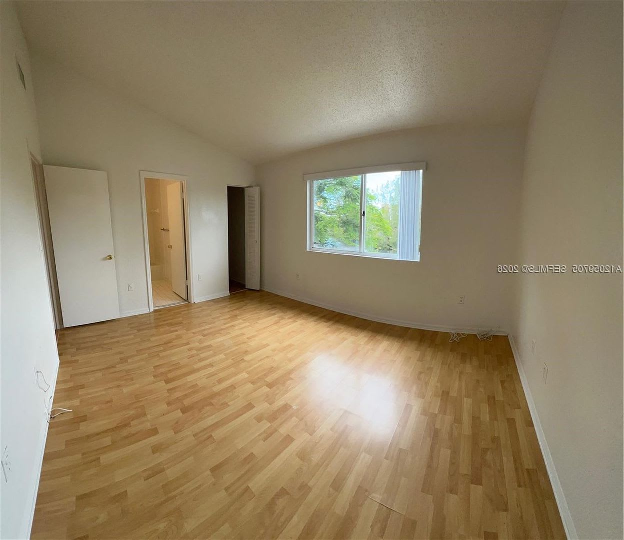 6225 Kendale Lakes Circle 253 Miami Fl 33183 – photo 4