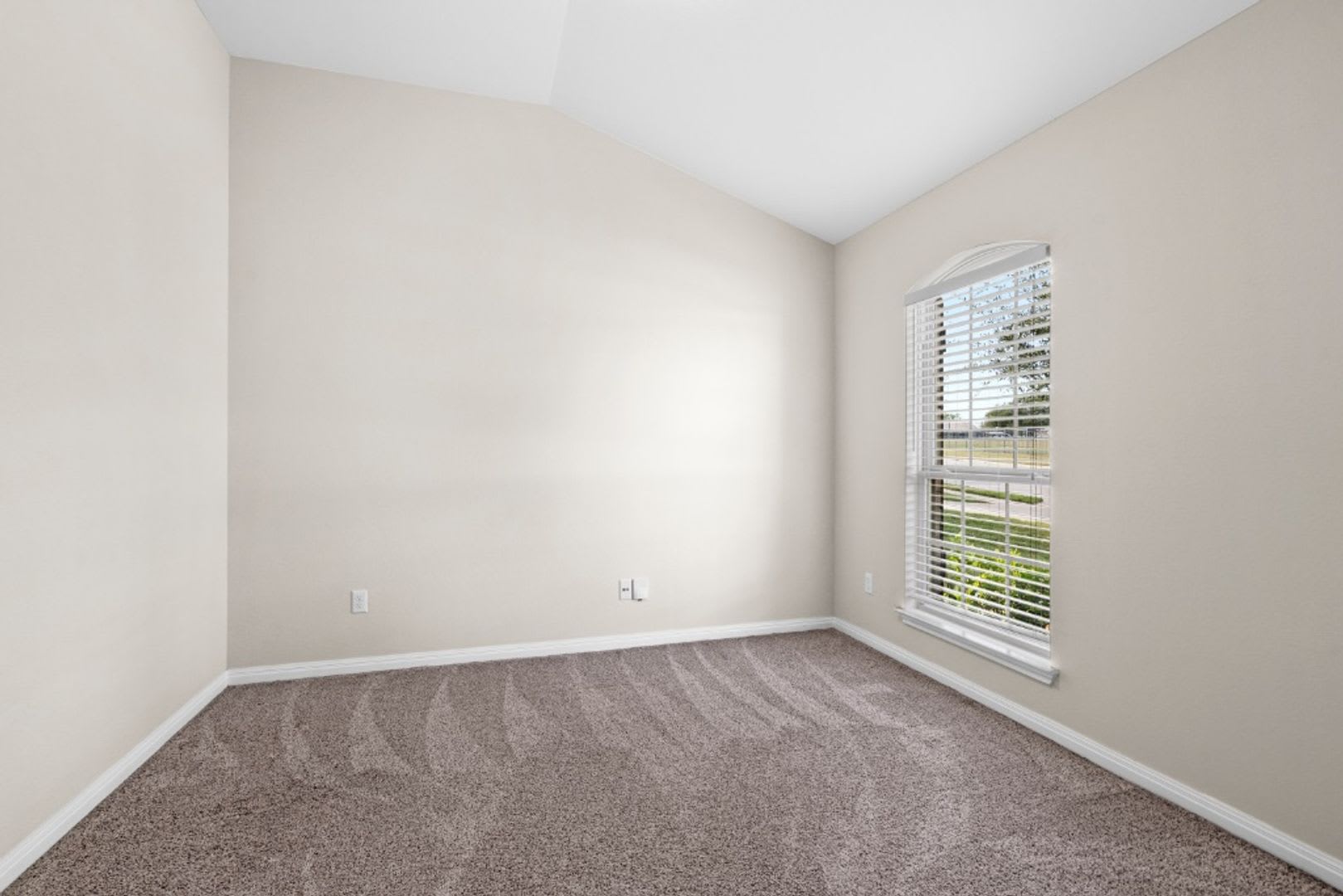 2923 Bluffstone Drive, Round Rock, TX 78665 – photo 5