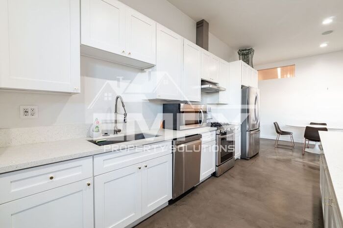 5655 East Beverly Boulevard – photo 4