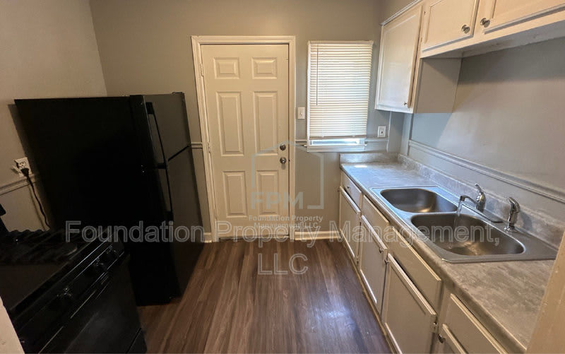 3025 Gulf Avenue – photo 3