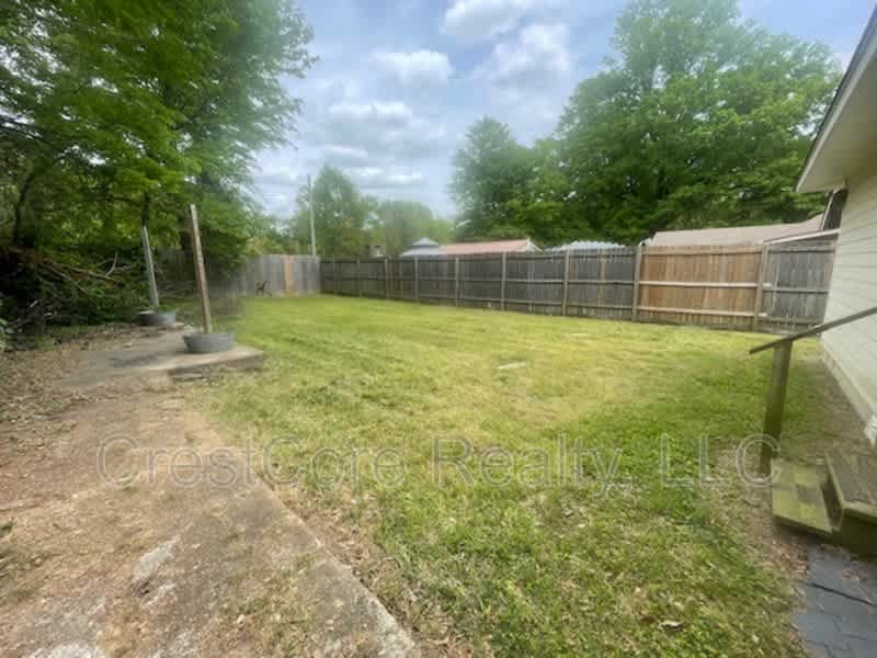 1778 Evelyn Ave – photo 3