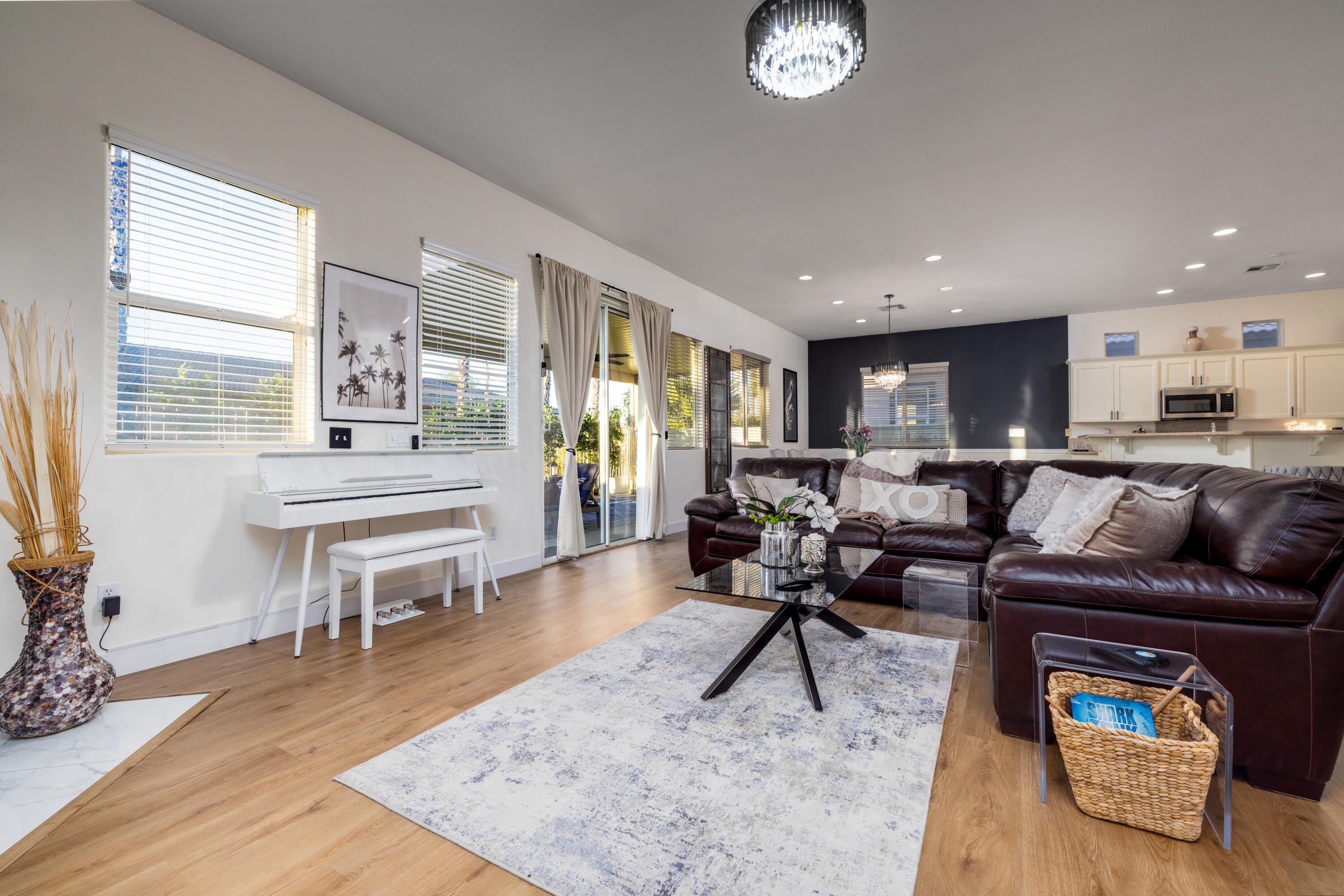 49527 Wayne Street – photo 4