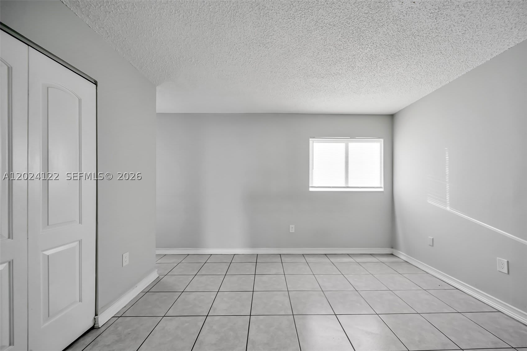 2011 Bay Dr – photo 4