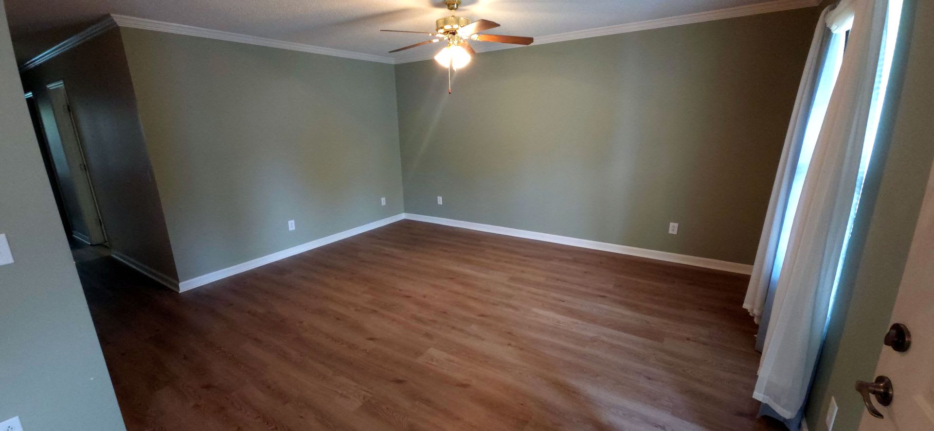 Great One Level Home Close To Shopping And Highway – photo 3