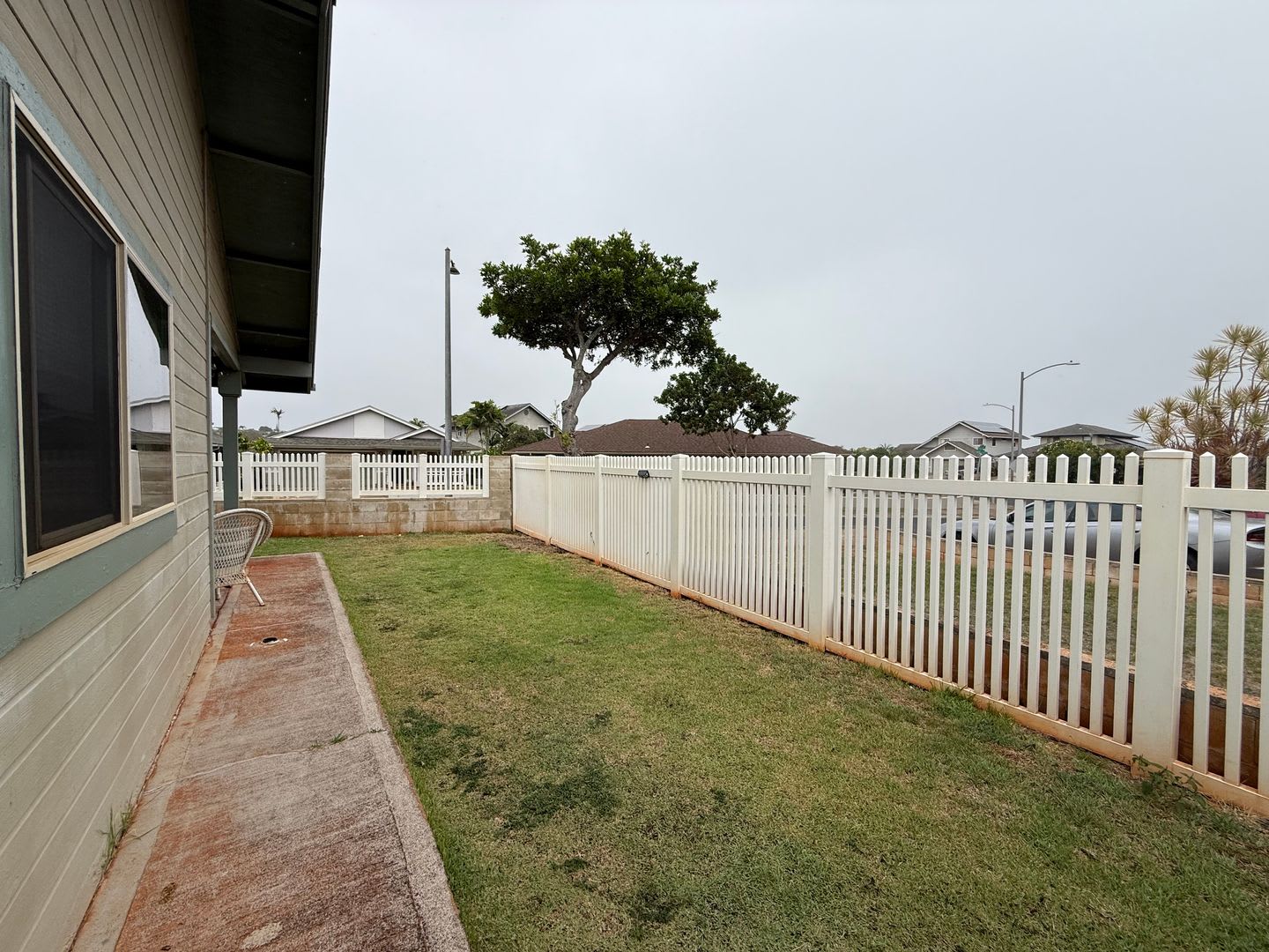 Royal Kinia Single Family 3 Bedroom 2 5 Bath 2 Car Garage – photo 5