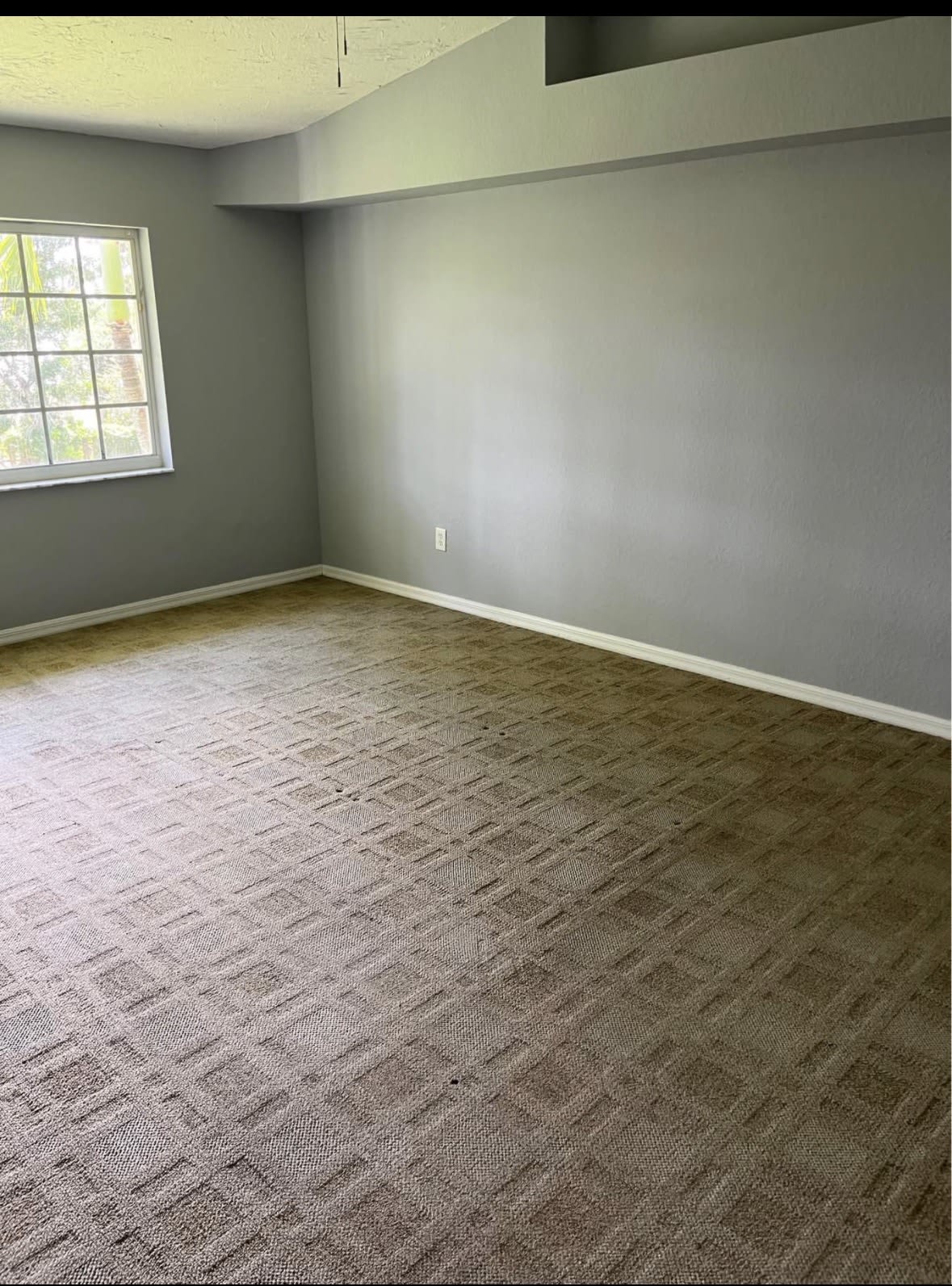 27075 Matheson Avenue – photo 3