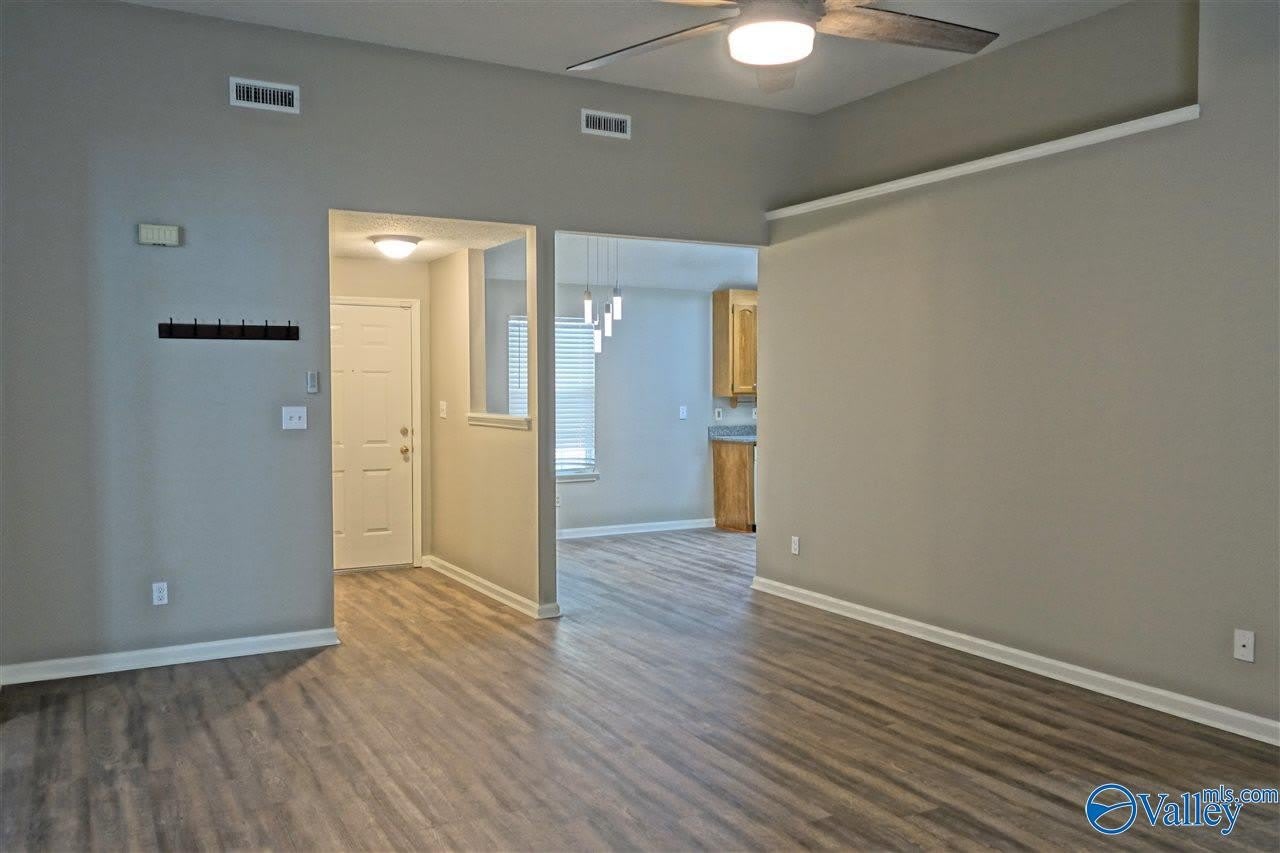 212 Turnbrook Drive – photo 5