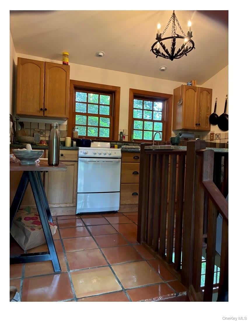 186 Taylor Road – photo 5