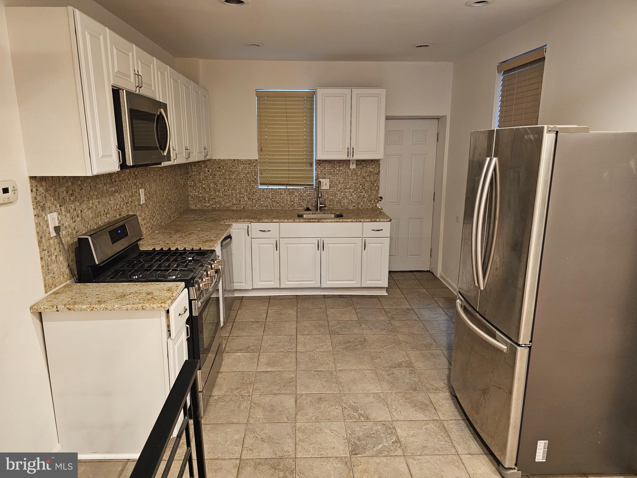 3025 REDNER Street S – photo 4
