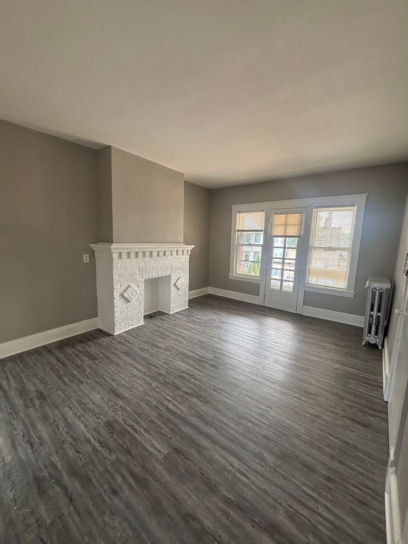 18251 Detroit Ave – photo 3
