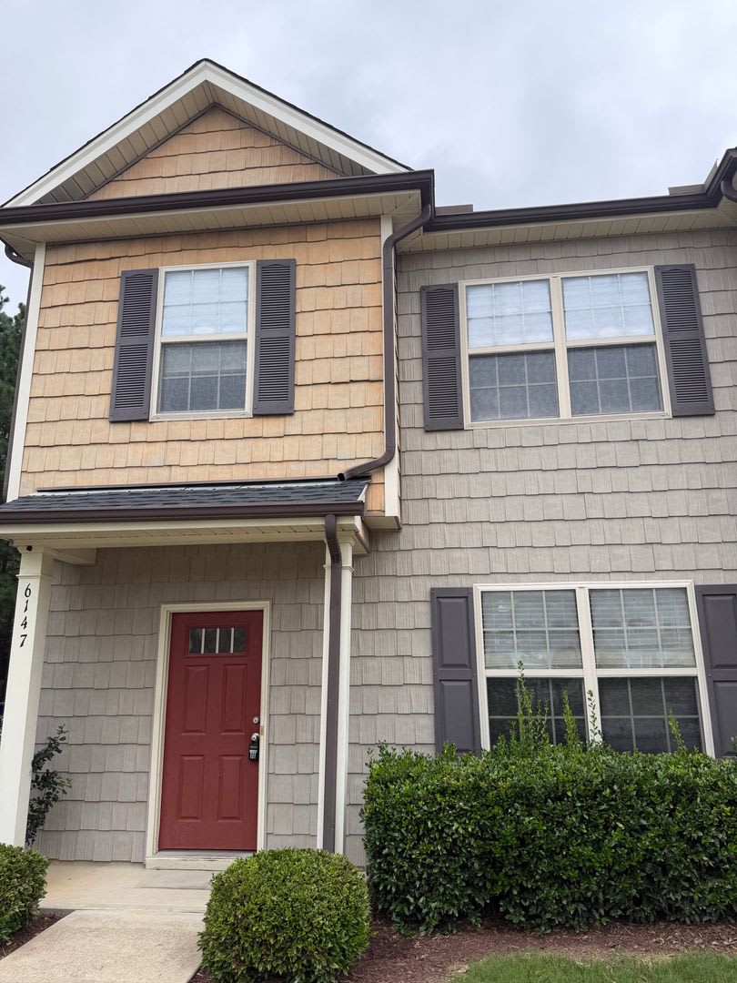Charming 3-bedroom, 2.5-bathroom home in the heart of Raleigh – photo 1