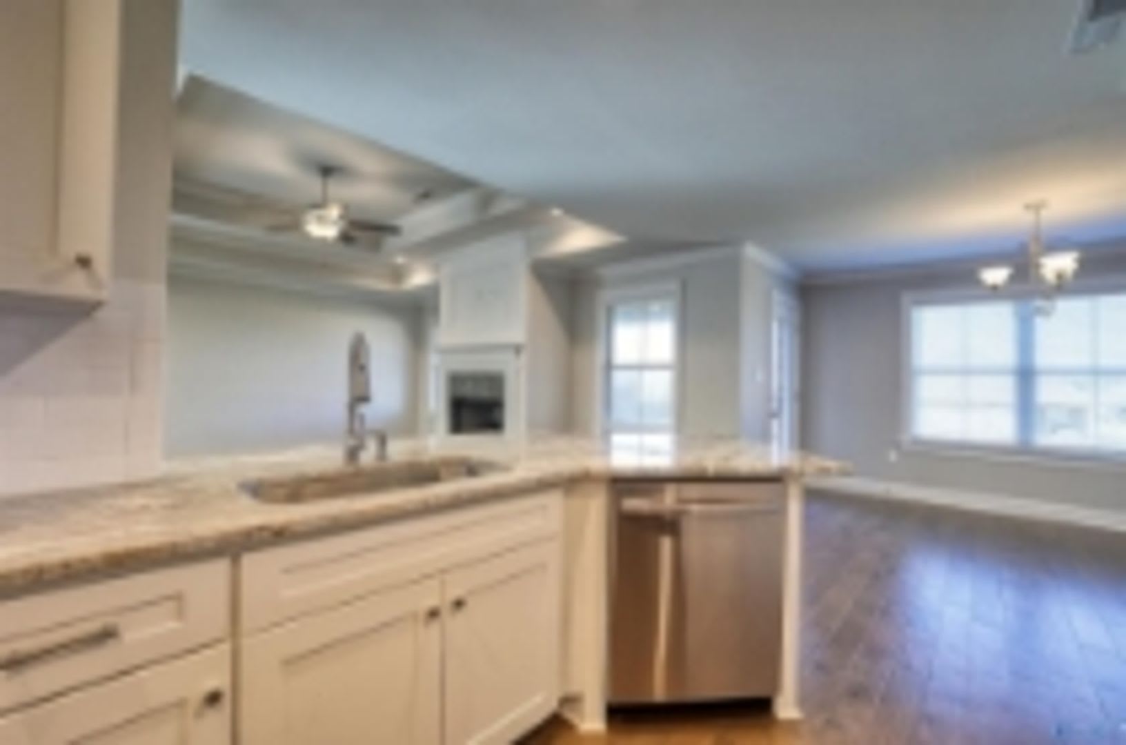COMING SOON FOR RENT! STUNNING 3-BEDROOM + BONUS ROOM – photo 3