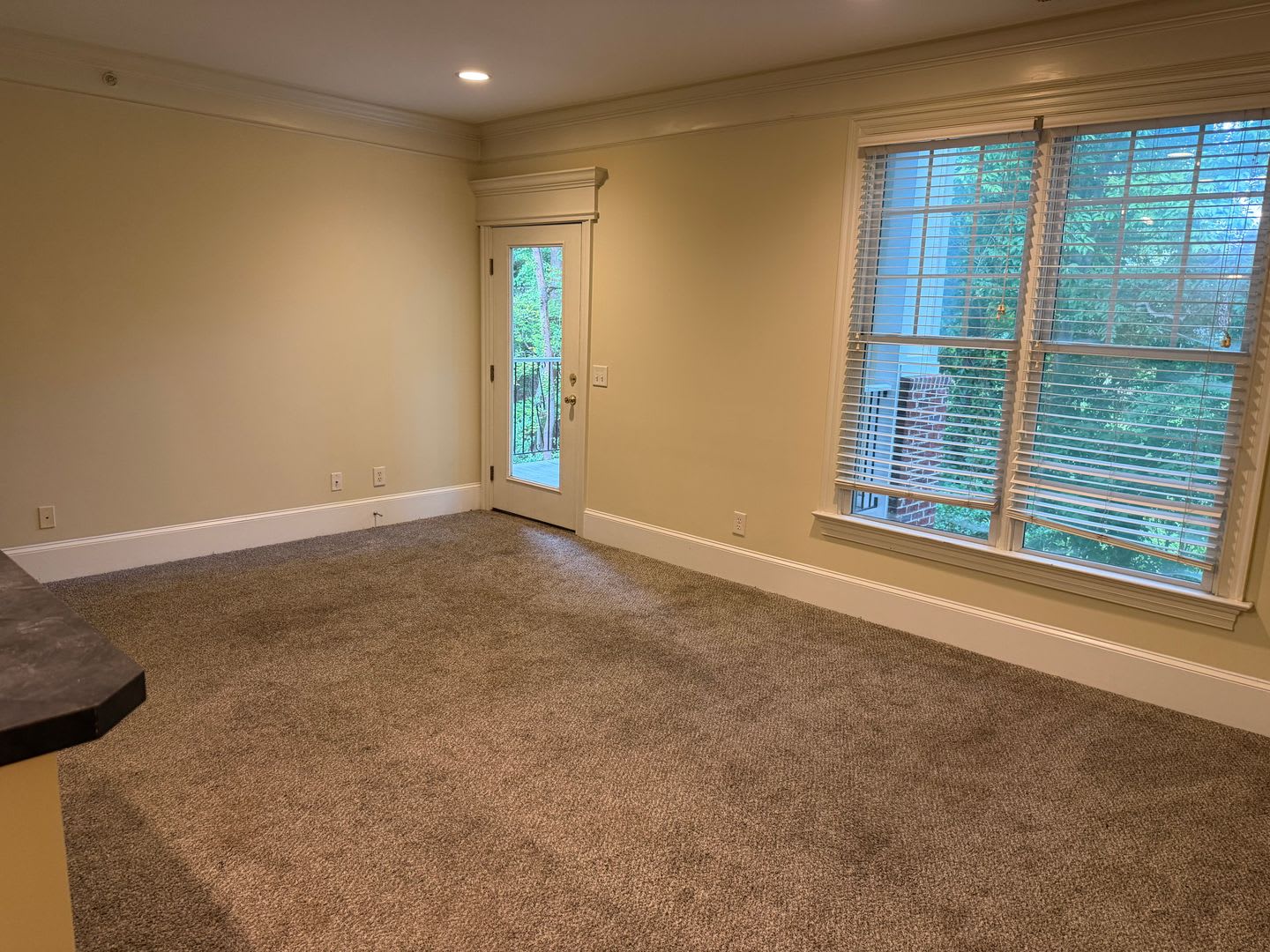 Secure Stylish 1 Bedroom In The Heart Of Midtown – photo 4