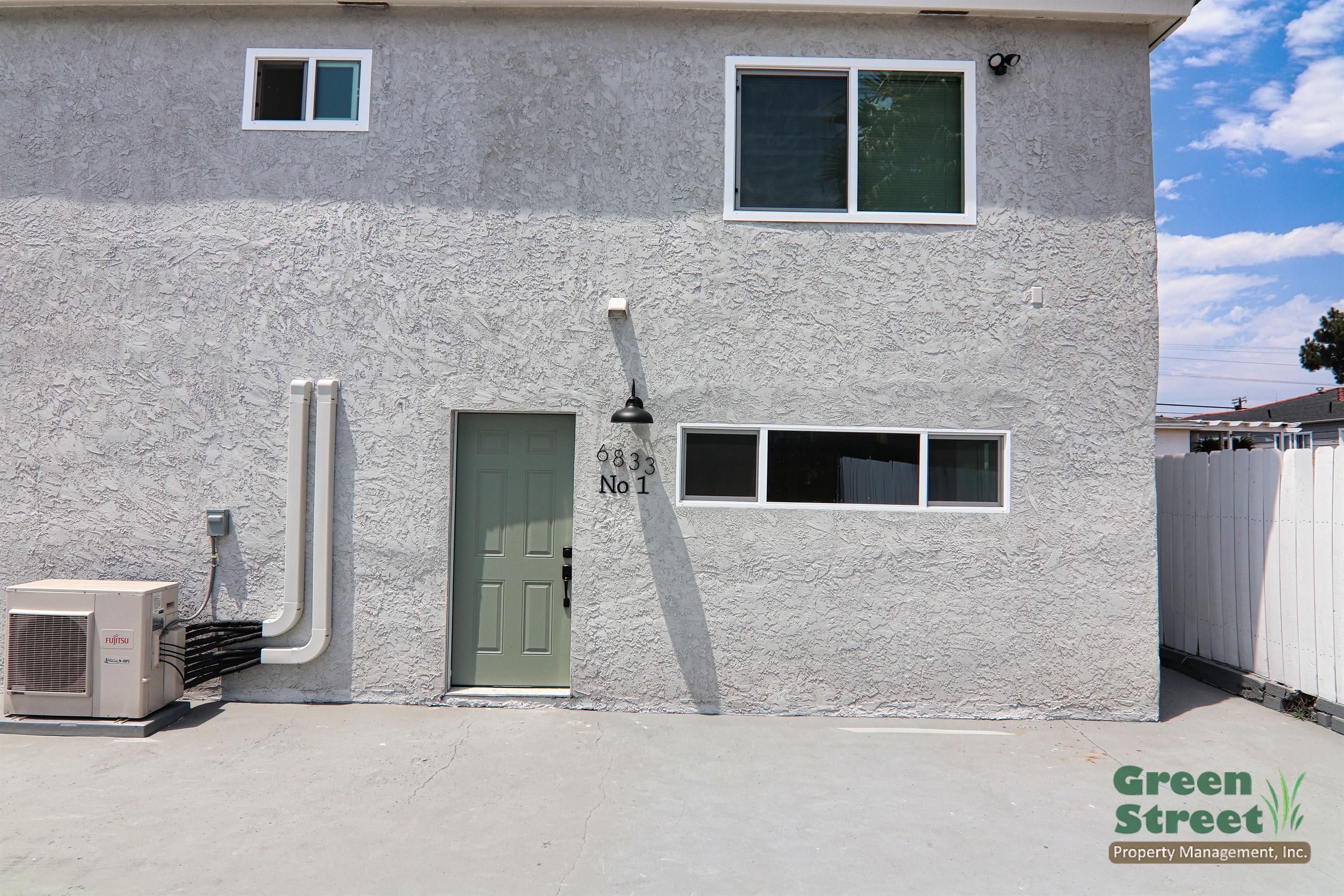 6833 Amherst Street1 – photo 3