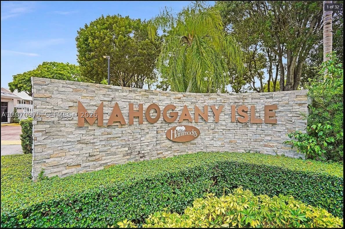 10521 Mahogany Key Cir – photo 2