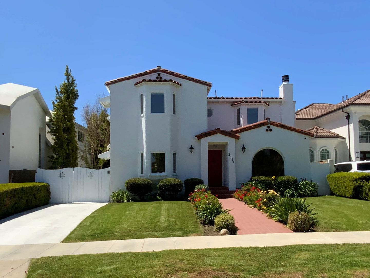 Classic LA Home Near Century City – photo 1