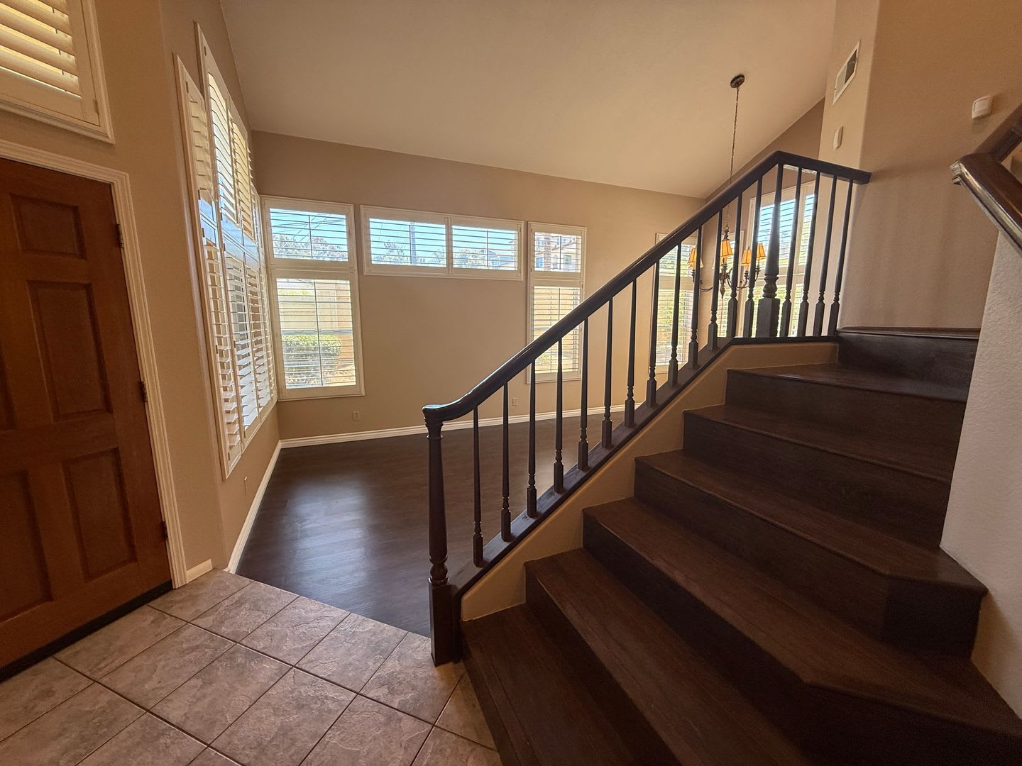 Modern Comfort in the Heart of Chula Vista – 4BR/3BA Home with Spacious Yard and 3-Car Garage! – photo 4