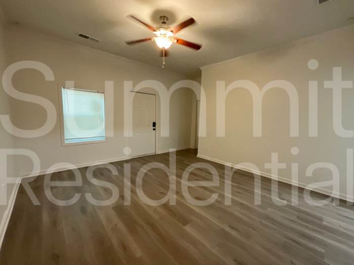 2431 Saint Paul Avenue Northwest – photo 2