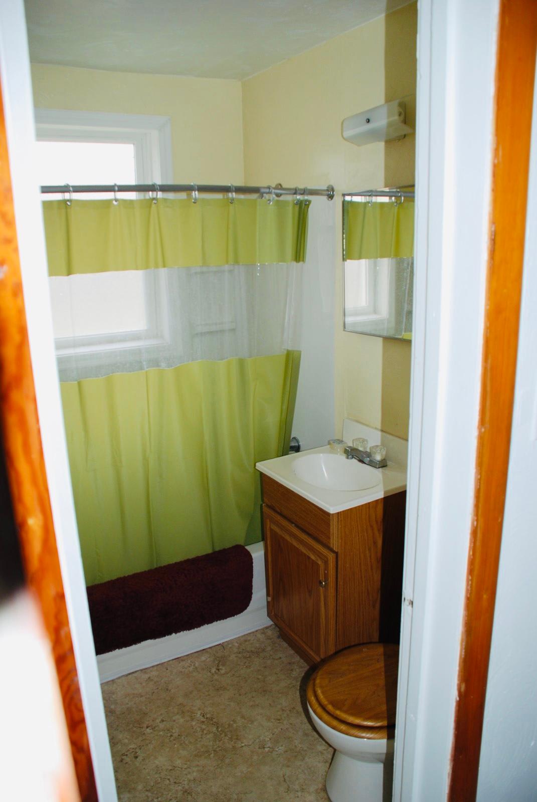 335 Hemlock Dr – photo 2