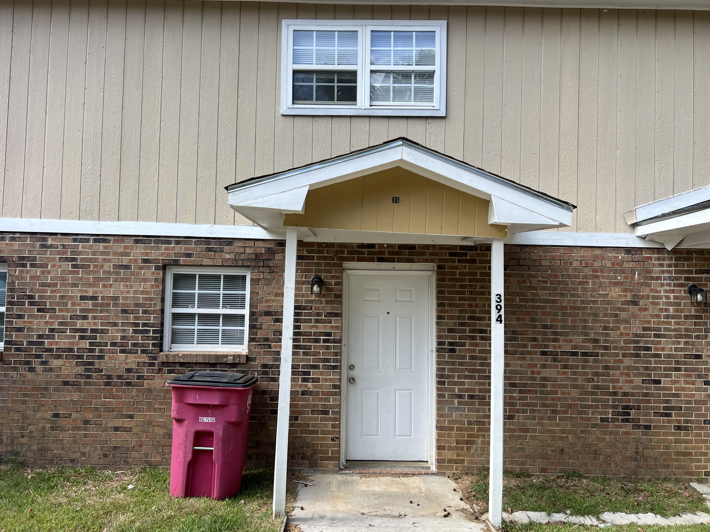 390 Cowan Street – photo 2