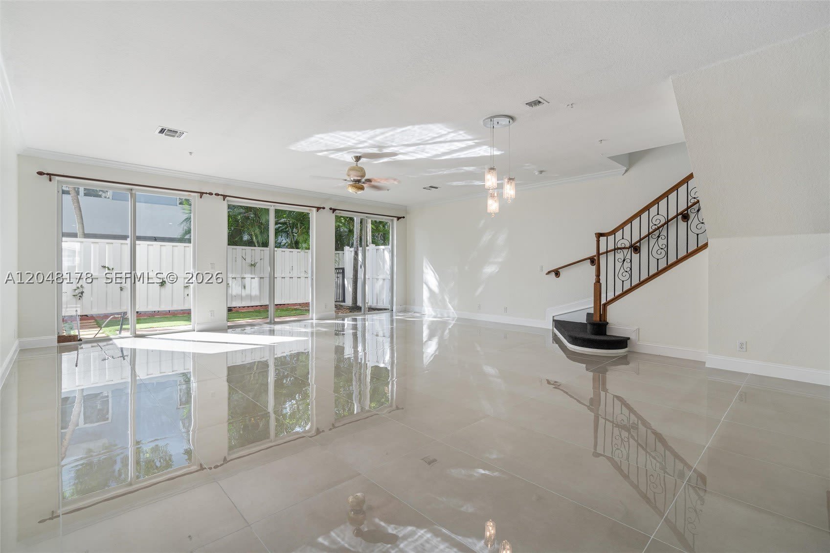 1772 NE 9th St – photo 2