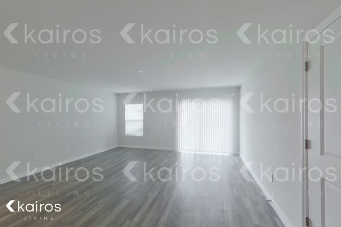 1813 Lawn Avenue – photo 3