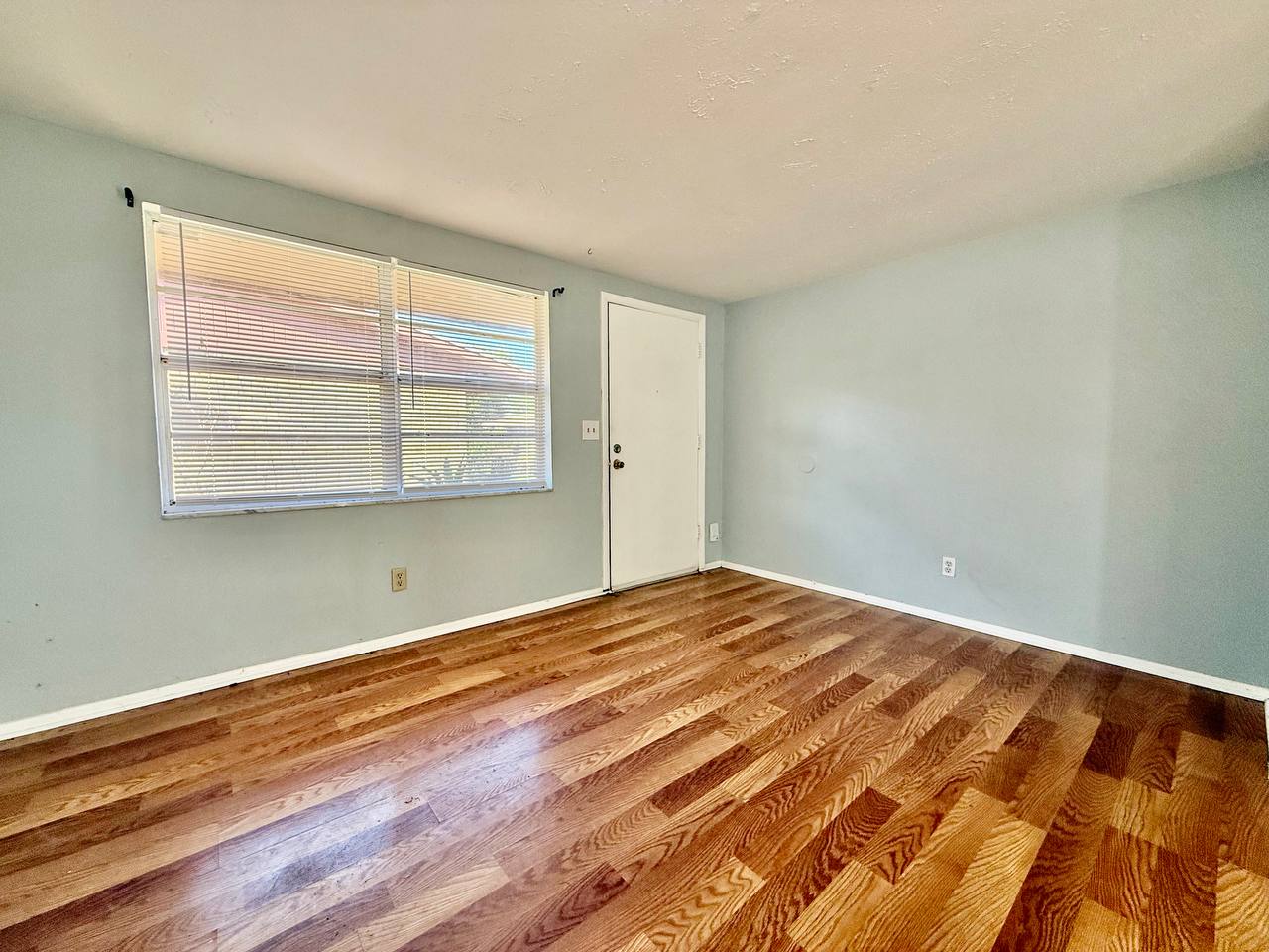 9406 Eastfield Rd Unit C – photo 5
