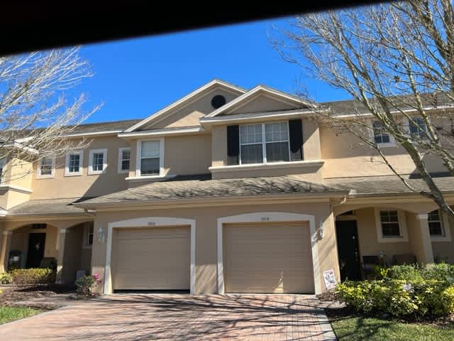 3916 Silverlake Way – photo 1