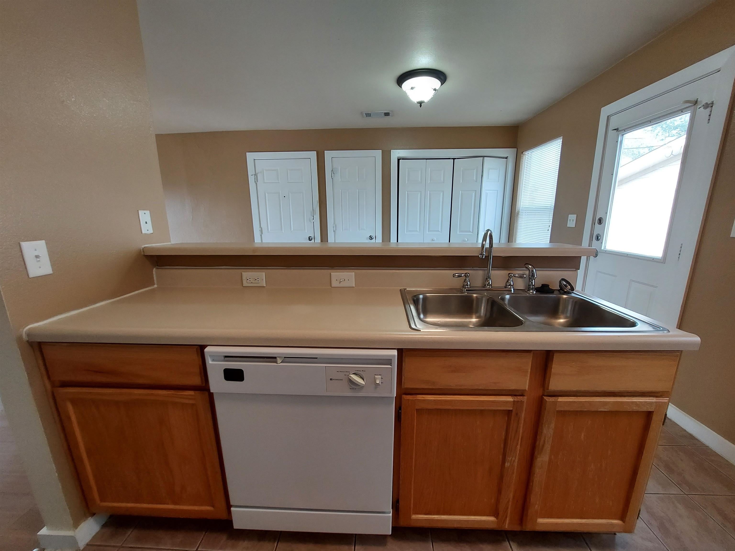 217 South Avenue S – photo 5