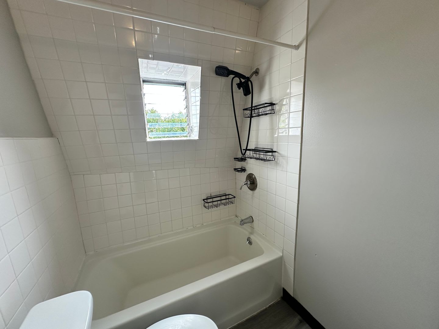 100 Windsor Street – photo 4