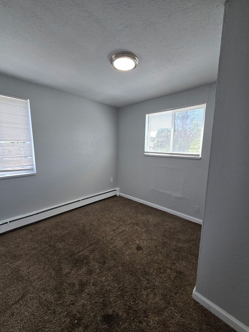 1666 Clinton St – photo 5
