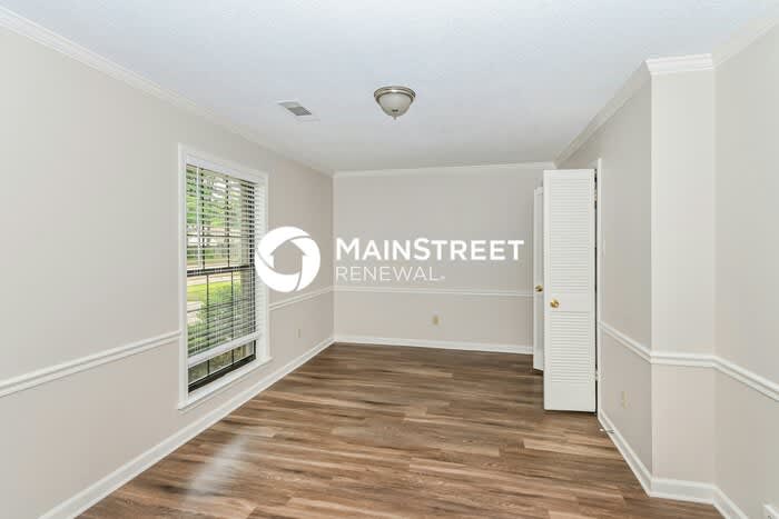 6338 Northampton Drive – photo 4