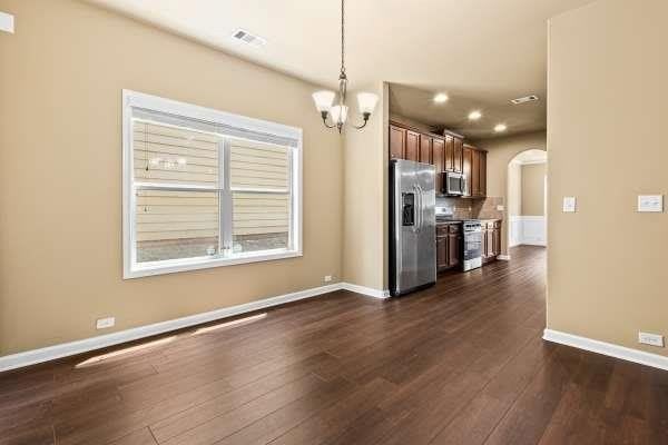 3920 LAKE MANOR Way – photo 2