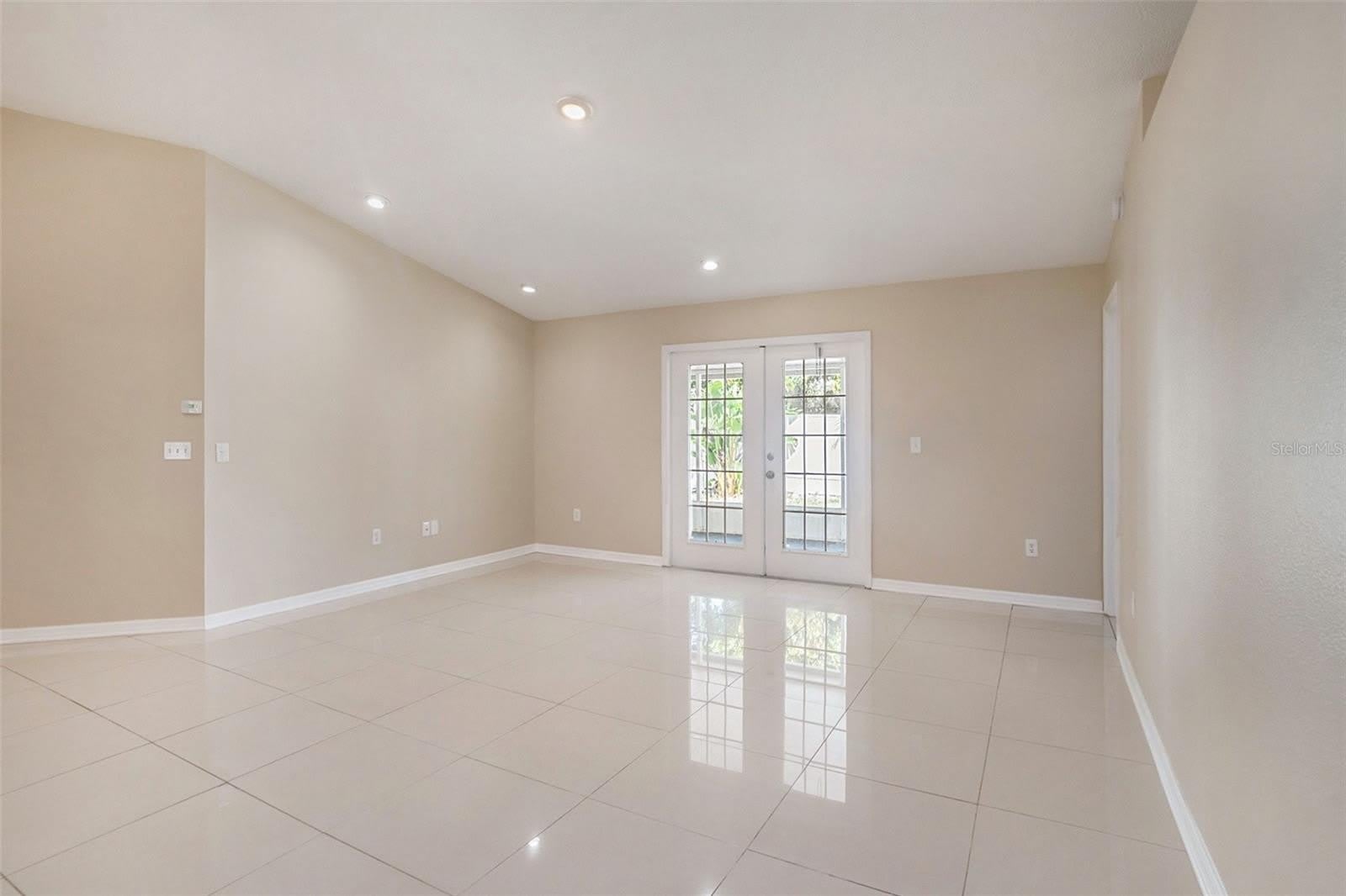12712 LONGCREST Drive – photo 4
