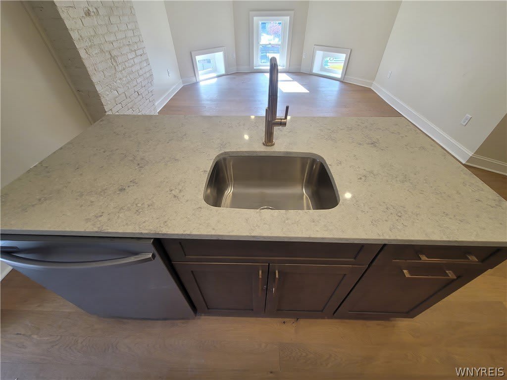 884 Main Street – photo 4