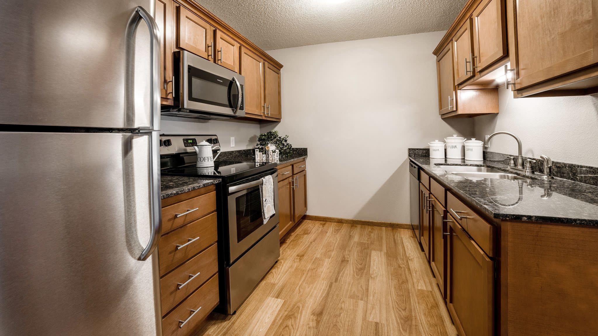 Legacy Pointe Apartments – photo 2