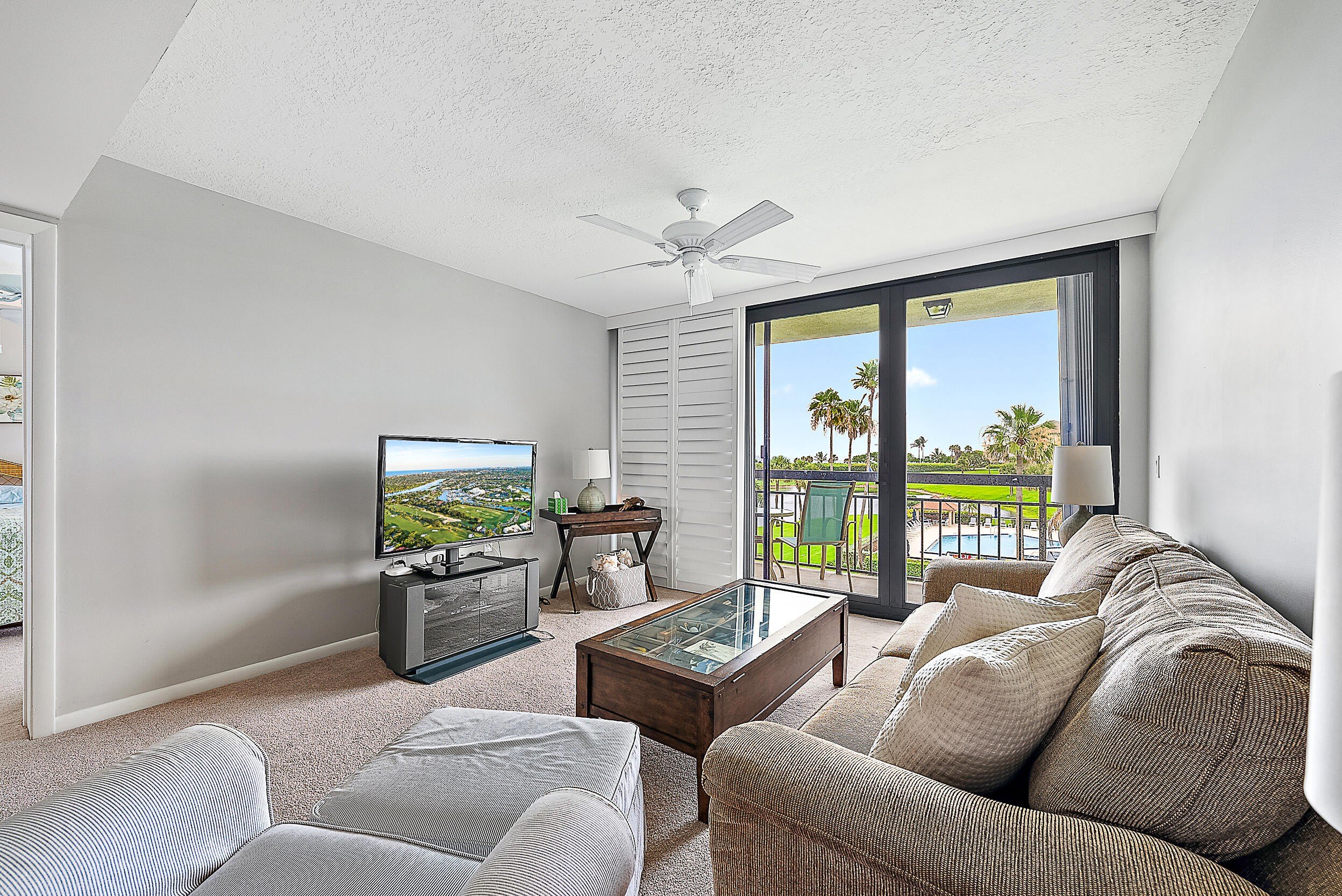 301 S Seas Drive – photo 5