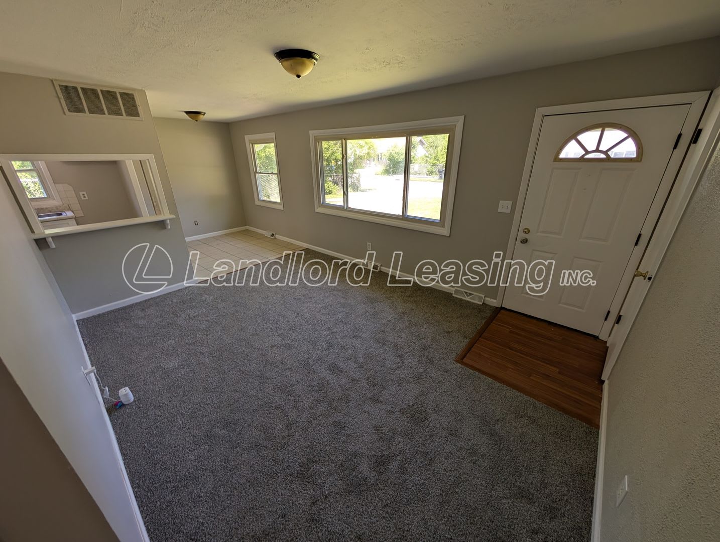 995 Security Deposit Special – photo 2