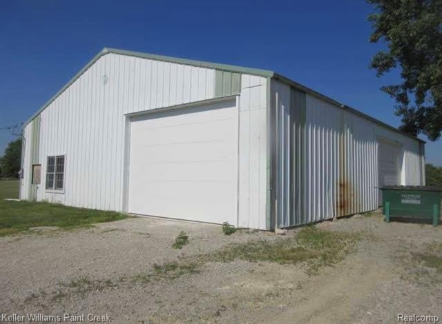 16135 Petz Road – photo 2