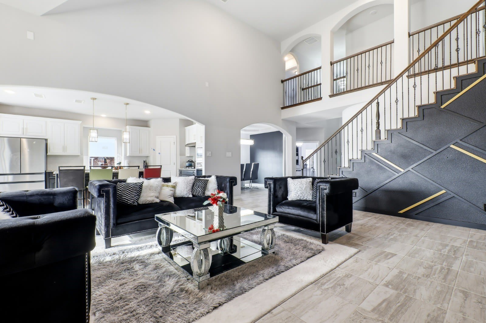 1315 Cascade Lane – photo 4