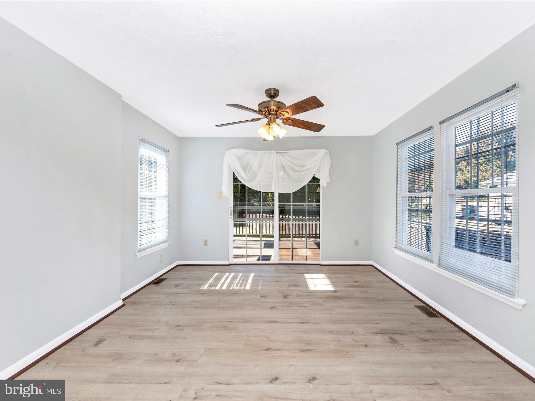 408 WILLOW HILL – photo 3