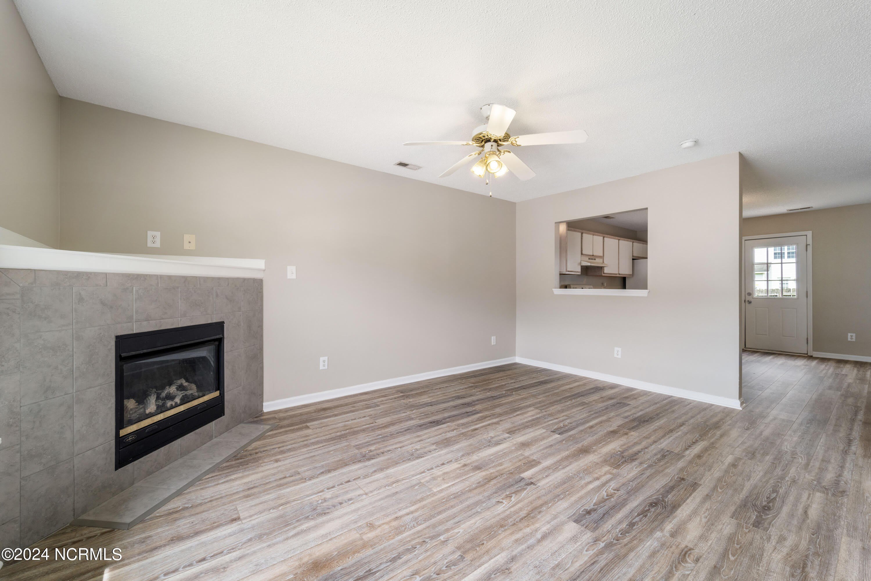 103 Pinegrove Court – photo 3