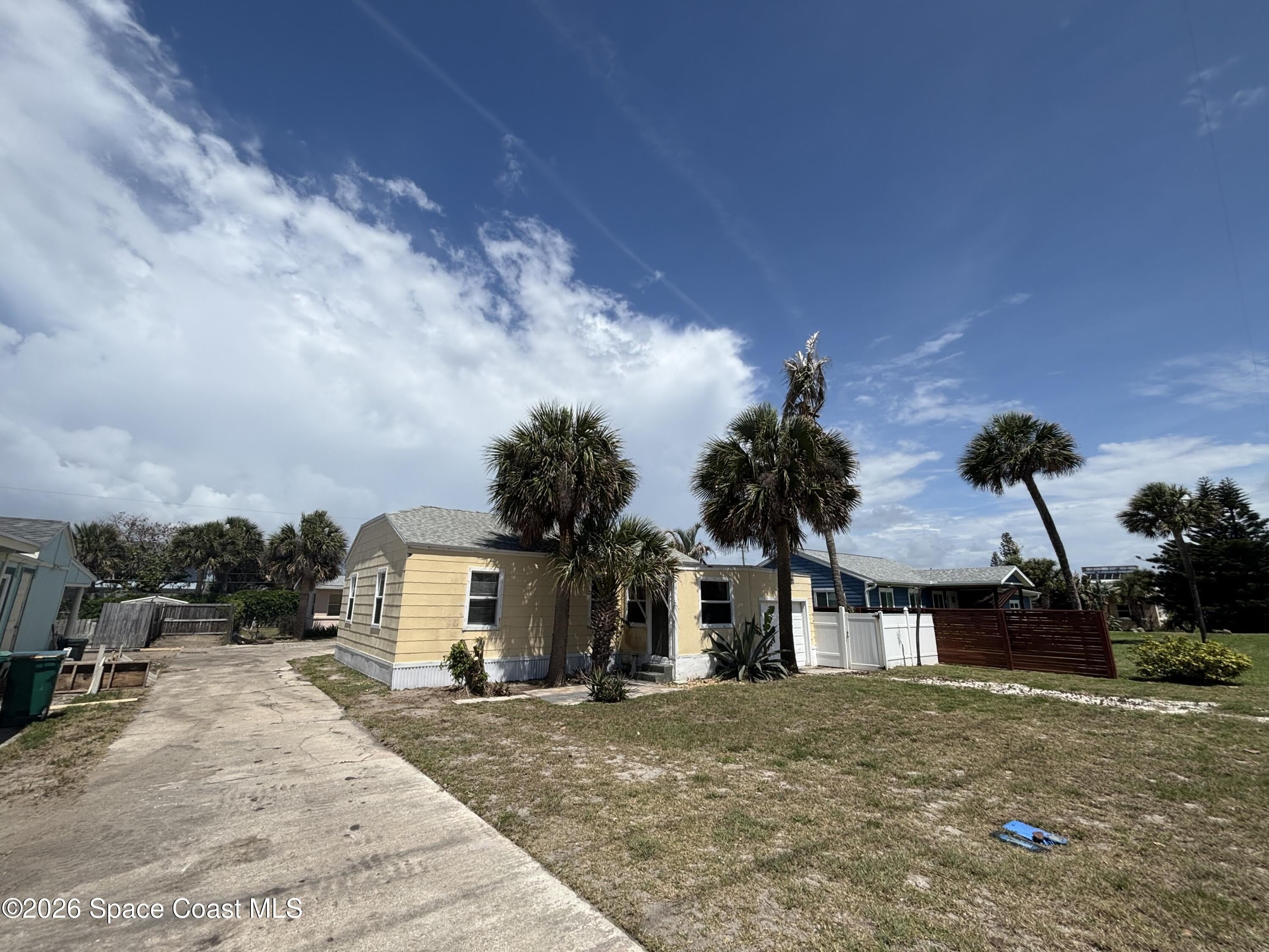 1320 S Atlantic Avenue – photo 5